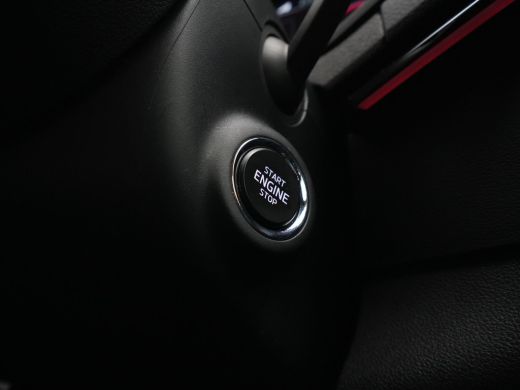 Skoda Karoq 1.5 TSI ACT 150pk Sportline Business Navigatie Digital Cockpit Camera Keyless Carplay 10 ActivLease financial lease