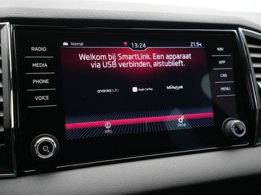 Skoda Karoq 1.5 TSI ACT 150pk Sportline Business Navigatie Digital Cockpit Camera Keyless Carplay 10 ActivLease financial lease