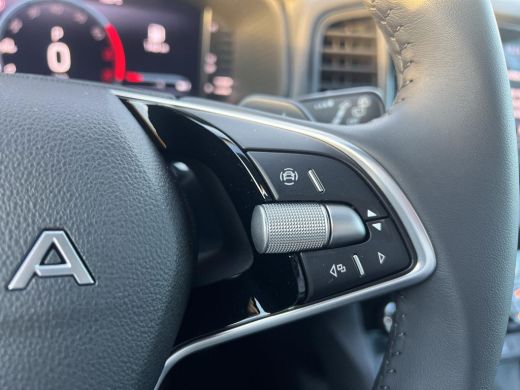 Skoda Karoq 1.5 TSI ACT Business Edition | LED | A. Camera | Cruise | Navi | 150Pk | ActivLease financial lease