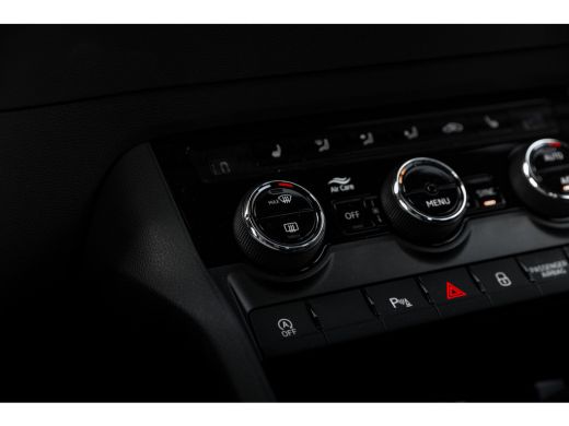 Skoda Karoq 1.5TSI 150 pk DSG Sportline Business Trekhaak | 19" | Achteruitrijcamera | Cruise Control | Keyle... ActivLease financial lease