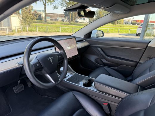 Tesla Model 3 Range Plus RWD | Autopilot | Panorama | Leder | ActivLease financial lease