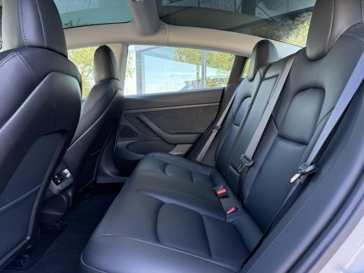 Tesla Model 3 Range Plus RWD | Autopilot | Panorama | Leder | ActivLease financial lease