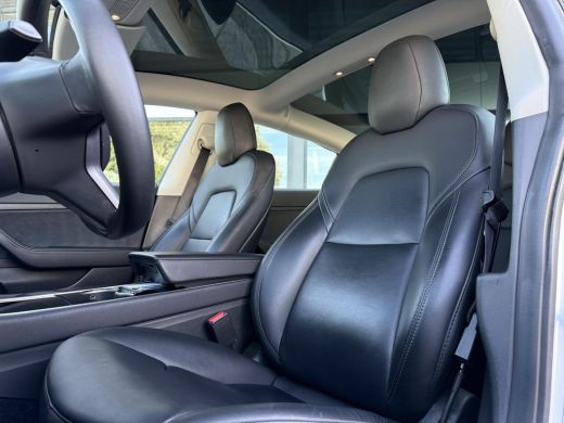 Tesla Model 3 Range Plus RWD | Autopilot | Panorama | Leder | ActivLease financial lease