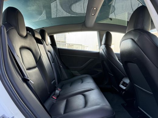 Tesla Model 3 Range Plus RWD | Autopilot | Panorama | Leder | ActivLease financial lease