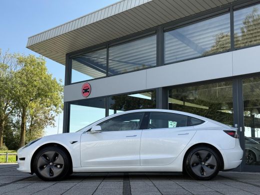 Tesla Model 3 Range Plus RWD | Autopilot | Panorama | Leder | ActivLease financial lease