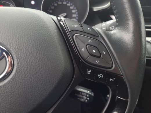 Toyota C-HR 1.8 Hybrid Executive | Apple CarPlay | Stoel/Stuur/Ruit verwarming | Rijklaarprijs incl. garantie | ActivLease financial lease