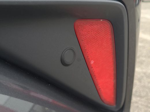 Toyota C-HR 1.8 Hybrid Executive | Apple CarPlay | Stoel/Stuur/Ruit verwarming | Rijklaarprijs incl. garantie | ActivLease financial lease