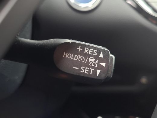 Toyota C-HR 1.8 Hybrid Executive | Apple CarPlay | Stoel/Stuur/Ruit verwarming | Rijklaarprijs incl. garantie | ActivLease financial lease