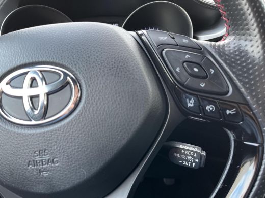 Toyota C-HR 2.0 Hybrid GR-Sport | Stoelverwarming | Adaptieve cruise control | Dodehoeksensoren ActivLease financial lease