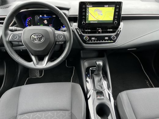 Toyota Corolla 1.8 Hybrid Active | Parkeersensoren | Navigatiesysteem | CarPlay | Keyless entry | ActivLease financial lease