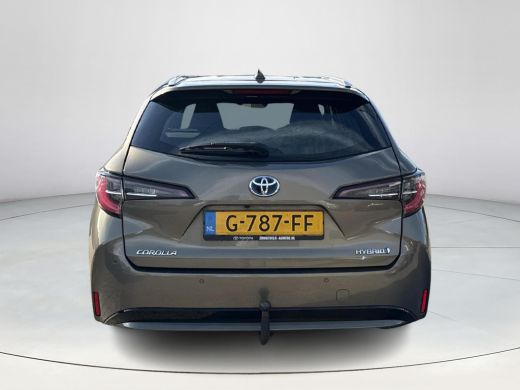 Toyota Corolla Touring Sports 1.8 Hybrid Style **NAVIGATIE/ HEAD-UP DISPLAY/ STOELVERWARMING/ 36 MAANDEN GARANTIE** ActivLease financial lease