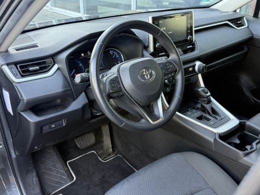 Toyota RAV4 2.5 Hybrid Active **APPLE CARPLAY/ ADAPTIEF CRUISECONTROL PARKEERCAMERA/ 36 MAANDEN GARANTIE** ActivLease financial lease