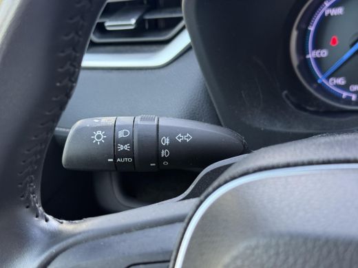 Toyota RAV4 2.5 Hybrid Active **APPLE CARPLAY/ ADAPTIEF CRUISECONTROL PARKEERCAMERA/ 36 MAANDEN GARANTIE** ActivLease financial lease