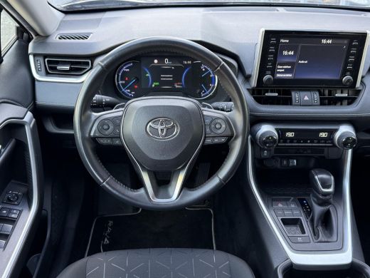 Toyota RAV4 2.5 Hybrid Active **APPLE CARPLAY/ ADAPTIEF CRUISECONTROL PARKEERCAMERA/ 36 MAANDEN GARANTIE** ActivLease financial lease