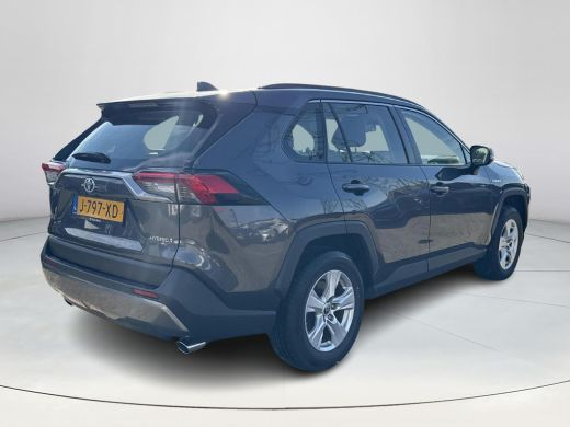 Toyota RAV4 2.5 Hybrid Active **APPLE CARPLAY/ ADAPTIEF CRUISECONTROL PARKEERCAMERA/ 36 MAANDEN GARANTIE** ActivLease financial lease