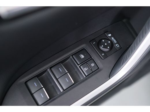 Toyota RAV4 2.5 Hybrid Style Bi-tone | LED | Navi | Clima | Cruise Adaptive | Stoelverwarming | JBL | Keyless... ActivLease financial lease
