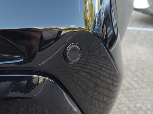 Toyota RAV4 2.5 Plug-in Hybrid AWD Bi-Tone Plus | Gekoelde stoelen | Apple CarPlay | Blindspot | Rijklaarprij... ActivLease financial lease