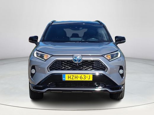 Toyota RAV4 2.5 Plug-in Hybrid AWD Bi-Tone Plus | Gekoelde stoelen | Apple CarPlay | Blindspot | Rijklaarprij... ActivLease financial lease