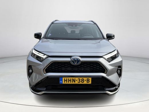 Toyota RAV4 2.5 Plug-in Hybrid AWD Business | Zircon Silver | Trekhaak | Demo ActivLease financial lease