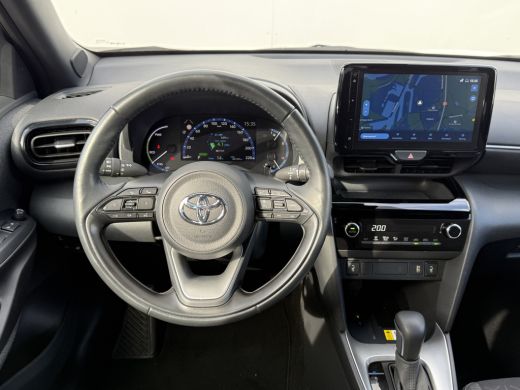 Toyota Yaris Cross 1.5 Hybrid Dynamic | CarPlay | Camera | ACC | Keyless | LED | DAB+ | 17 inch ActivLease financial lease