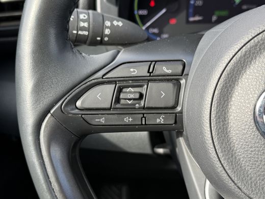 Toyota Yaris Cross 1.5 Hybrid Dynamic | CarPlay | Camera | ACC | Keyless | LED | DAB+ | 17 inch ActivLease financial lease