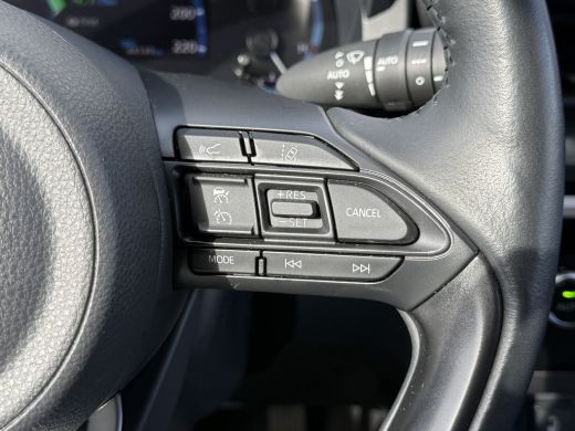 Toyota Yaris Cross 1.5 Hybrid Dynamic | CarPlay | Camera | ACC | Keyless | LED | DAB+ | 17 inch ActivLease financial lease