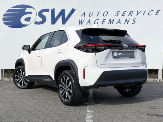 Toyota Yaris Cross 1.5 Hybrid Dynamic | CarPlay | Camera | ACC | Keyless | LED | DAB+ | 17 inch ActivLease financial lease