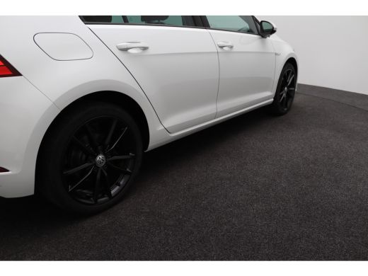 Volkswagen e-Golf E-DITION | Airco (automatisch) | Armsteun voor | Bestuurdersstoel in hoogte verstelbaar ActivLease financial lease