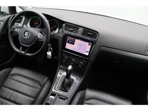 Volkswagen e-Golf E-DITION | Airco (automatisch) | Armsteun voor | Bestuurdersstoel in hoogte verstelbaar ActivLease financial lease