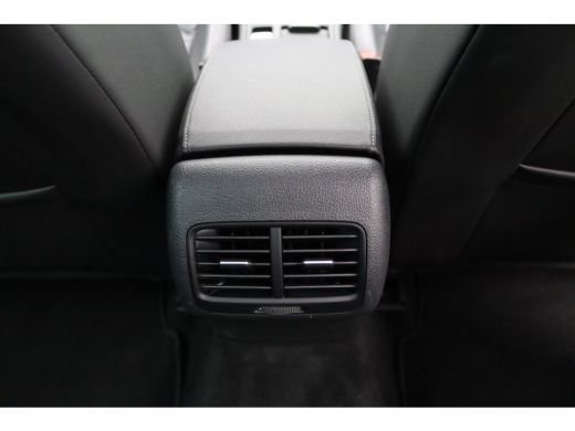 Volkswagen e-Golf E-DITION | Airco (automatisch) | Armsteun voor | Bestuurdersstoel in hoogte verstelbaar ActivLease financial lease
