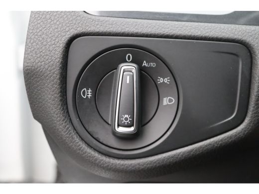 Volkswagen e-Golf E-DITION | Airco (automatisch) | Armsteun voor | Bestuurdersstoel in hoogte verstelbaar ActivLease financial lease