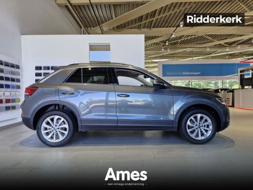 Volkswagen T-Roc Life Edition 1.0 TSI 116 PK ActivLease financial lease