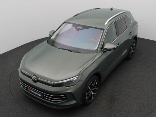 Volkswagen Tiguan 1.5 eHybrid Elegance 204PK DSG Ergo Active Bestuurdersstoel, LED, Achteruitrijcamera, Navi, Keyle... ActivLease financial lease