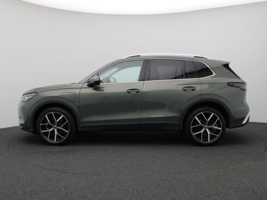 Volkswagen Tiguan 1.5 eHybrid Elegance 204PK DSG Ergo Active Bestuurdersstoel, LED, Achteruitrijcamera, Navi, Keyle... ActivLease financial lease