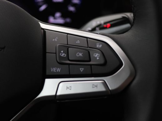 Volkswagen Tiguan 1.5 eHybrid Elegance 204PK DSG Ergo Active Bestuurdersstoel, LED, Achteruitrijcamera, Navi, Keyle... ActivLease financial lease