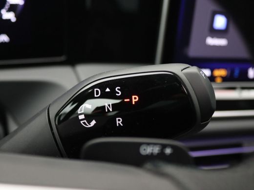 Volkswagen Tiguan 1.5 eHybrid R-Line Edition 272PK DSG Pano-Schuifdak, Lederen Bekleding, Head-Up Display, 360gr. C... ActivLease financial lease