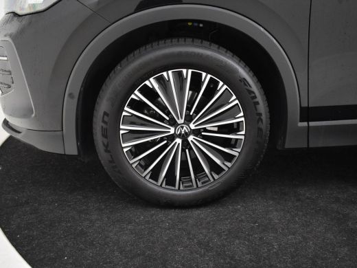 Volkswagen Tiguan 1.5 eTSI 96 kW 130pk DSG/AUTO | Trekhaak | Dodehoekdetctie | Park assist | Camera achter | Adapti... ActivLease financial lease