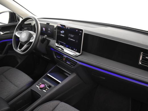 Volkswagen Tiguan 1.5 eTSI 96 kW 130pk DSG/AUTO | Trekhaak | Dodehoekdetctie | Park assist | Camera achter | Adapti... ActivLease financial lease