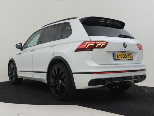 Volkswagen Tiguan 1.5 TSI R-Line Business+ 150pk DSG/AUTO | Trekhaak | Lederen bekleding | Harman & Kardon audio | ... ActivLease financial lease