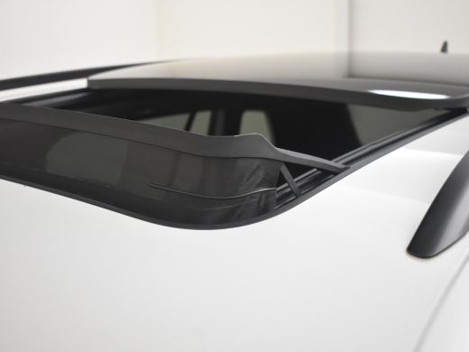 Volkswagen Tiguan 1.5 TSI R-Line Business+ 150pk DSG/AUTO | Trekhaak | Lederen bekleding | Harman & Kardon audio | ... ActivLease financial lease