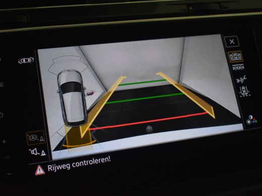 Volkswagen Tiguan 1.5 TSI R-Line Business+ 150pk DSG/AUTO | Trekhaak | Lederen bekleding | Harman & Kardon audio | ... ActivLease financial lease