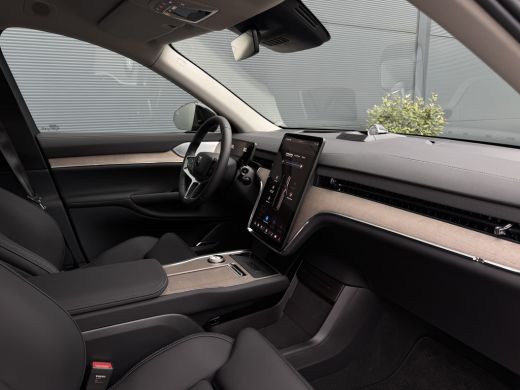 Volvo  EX90 Twin Motor Performance Ultra 7p. 111 kWh | Luchtvering | Bowers&Wilkins | Pilot Assist | Trekhaak | ActivLease financial lease