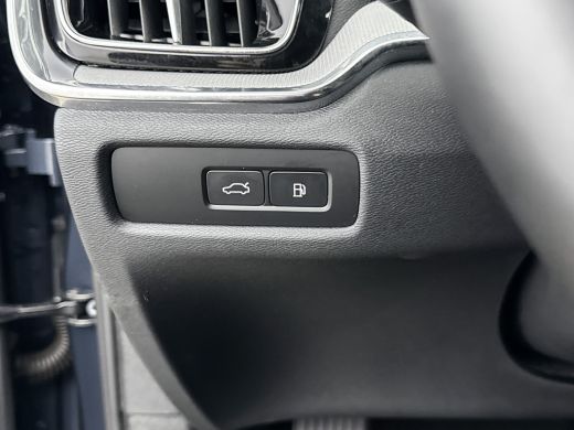 Volvo  V60 T6 Recharge Plus Dark | 18" | Sporstoelen | 360 Camera | Harman Kardon | Trekhaak | Elektr. verst... ActivLease financial lease