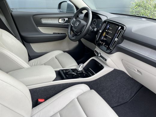 Volvo  XC40 1.5 T4 Recharge Inscription | Panoramadak | Harman/Kardon | Leder | 360 Camera | ActivLease financial lease