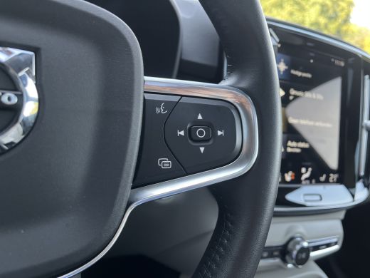 Volvo  XC40 1.5 T4 Recharge Inscription | Panoramadak | Harman/Kardon | Leder | 360 Camera | ActivLease financial lease