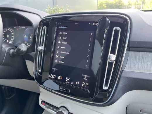 Volvo  XC40 1.5 T4 Recharge Inscription | Panoramadak | Harman/Kardon | Leder | 360 Camera | ActivLease financial lease