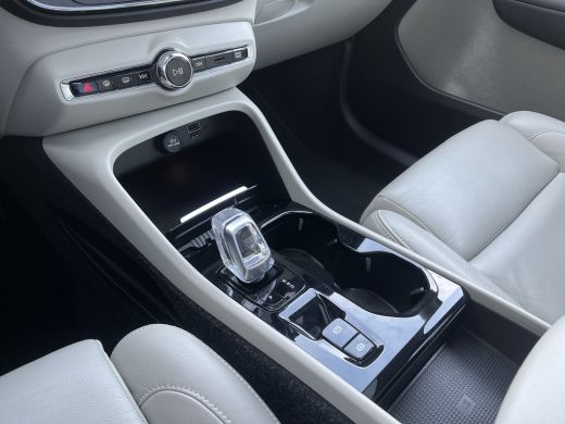 Volvo  XC40 1.5 T4 Recharge Inscription | Panoramadak | Harman/Kardon | Leder | 360 Camera | ActivLease financial lease