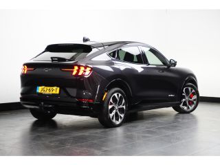 Ford Mustang Mach-E Mach-E Extended AWD 98 kWh | Pano-dak | Trekhaak Afneembaar | B&O Audio | Memory stoel | 360 Came...