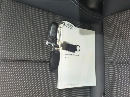 Audi A3 Limousine 30 TFSI S edition | Navi | Virtual | Stoel Verwarming | ActivLease financial lease