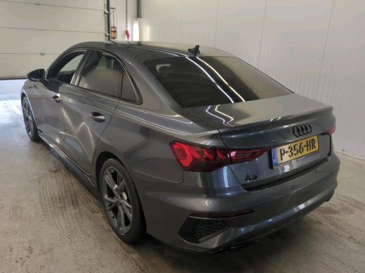 Audi A3 Limousine 30 TFSI S edition | Navi | Virtual | Stoel Verwarming | ActivLease financial lease